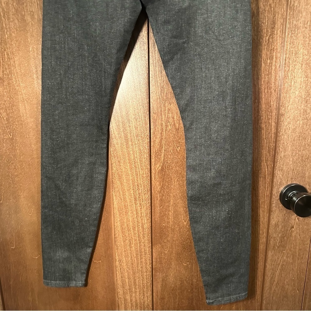 White House Black Market Faded Black High Rise Jeans - Picture 5 of 5
